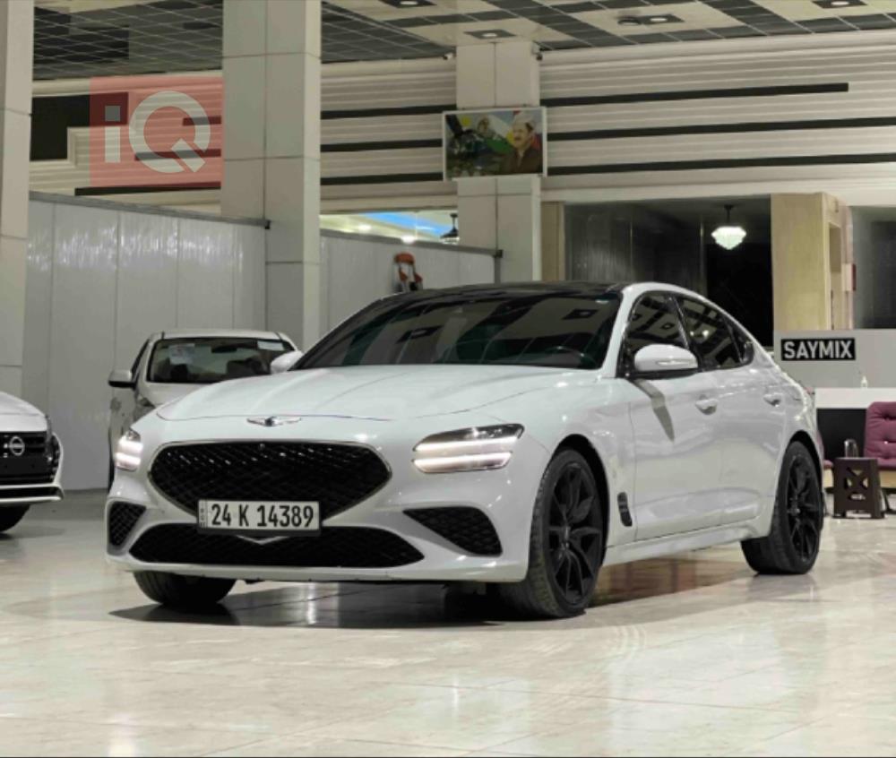 جنسس G70